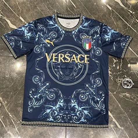 italien versace tröja|versace shirt.